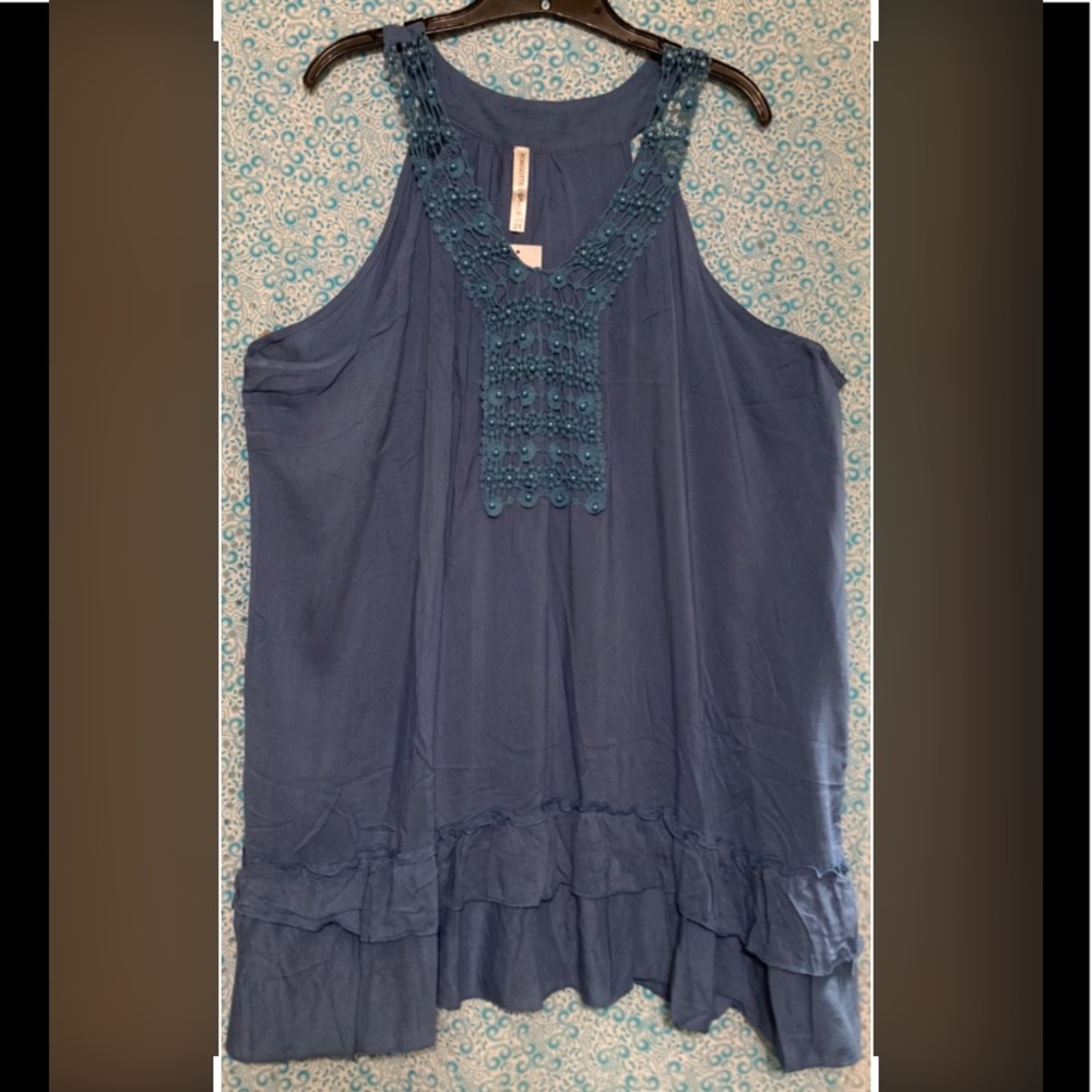 Forgotten Grace Top w/ crocheted & beaded accent, Size: 2X